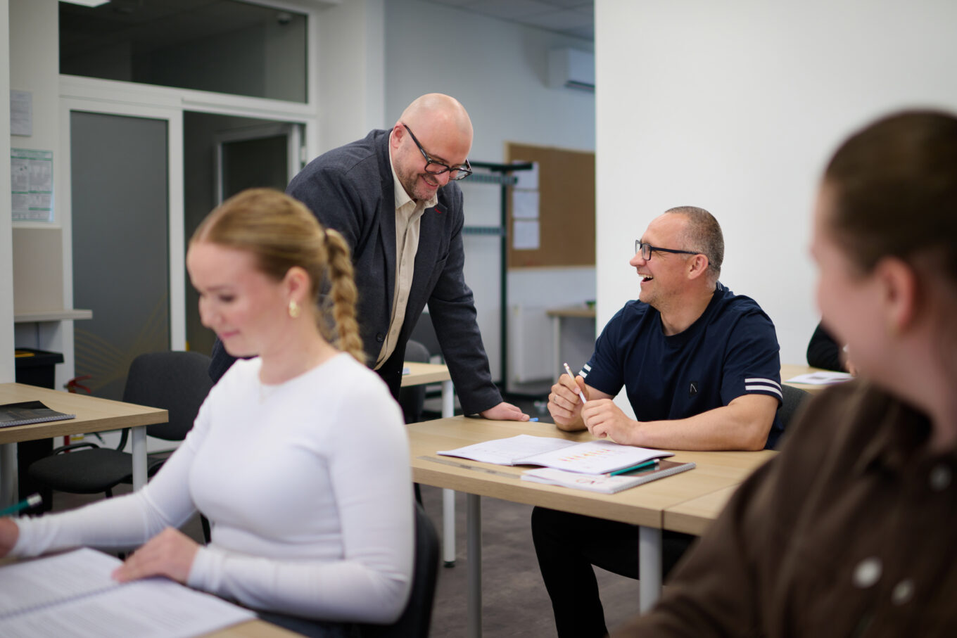Część teoretyczna szkolenia VT - przyjazna atmosfera zajęć, kurs VT Gdańsk, Navi Academy