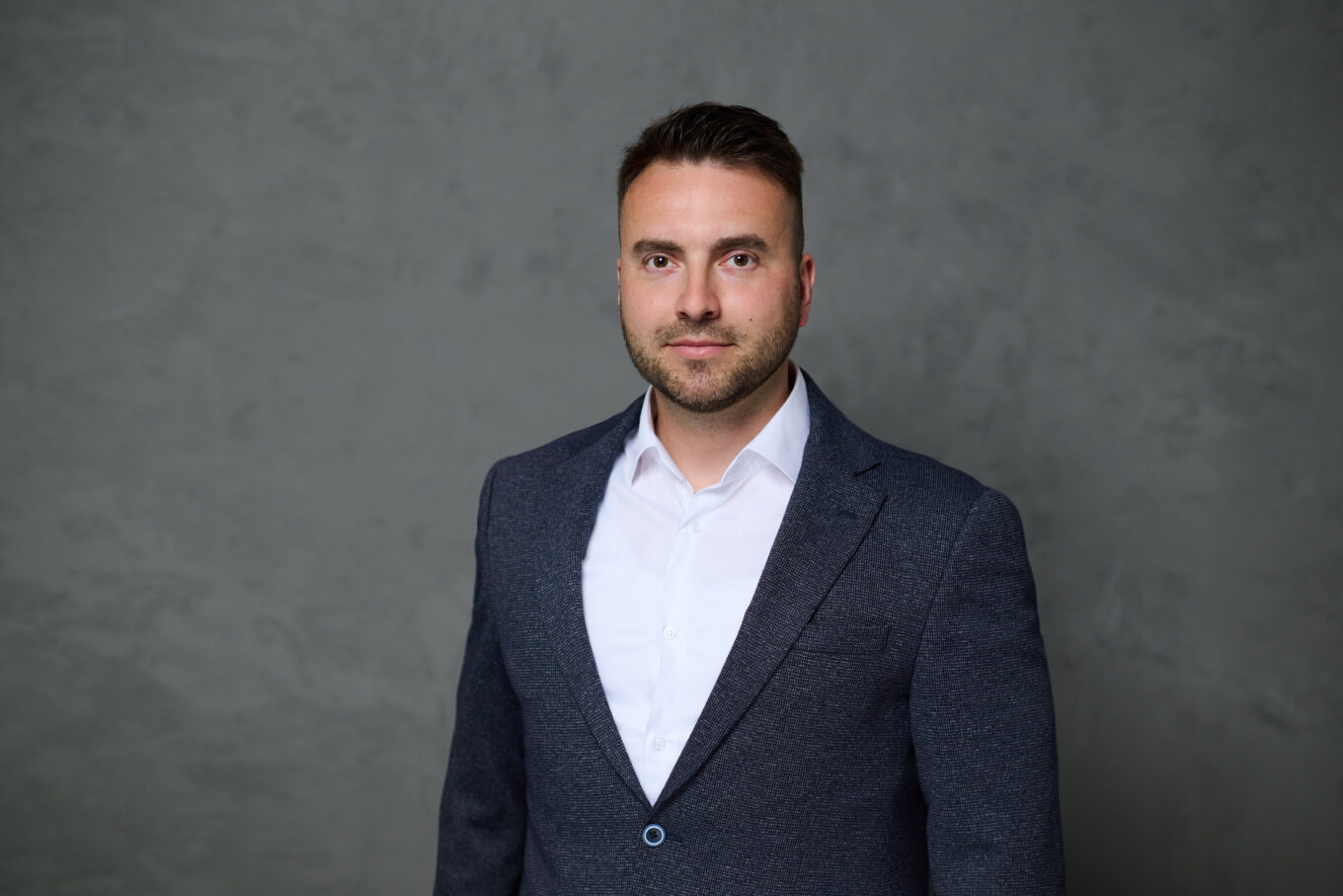 Krzysztof Moryń, trener NDT prowadzący szkolenia UT z badań ultradźwiękowych w Navi Academy